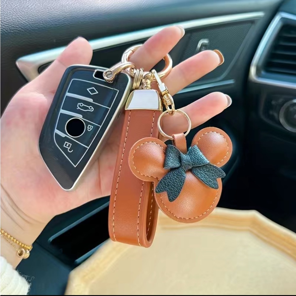 Brand new Disney keychain